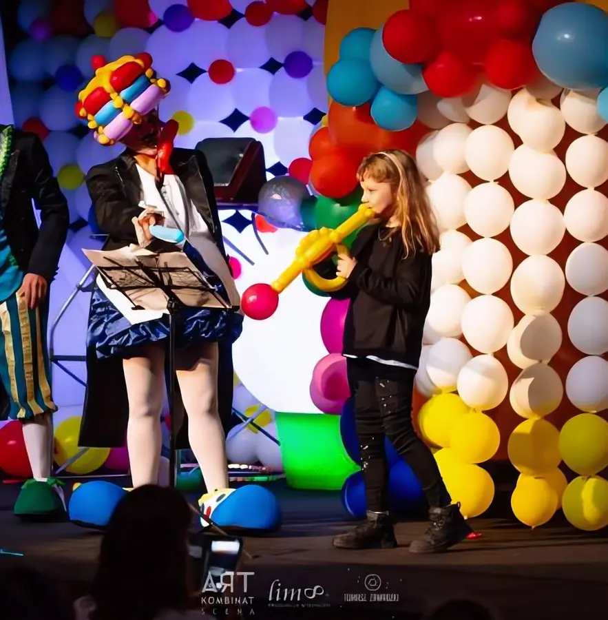 Worlds of Balloons, photo 1